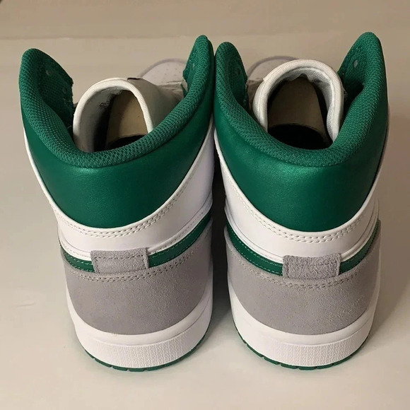 Jordan 1 Mid Sneakers Pine Green, White Size Men’s US 9 New - Picture 7 of 10